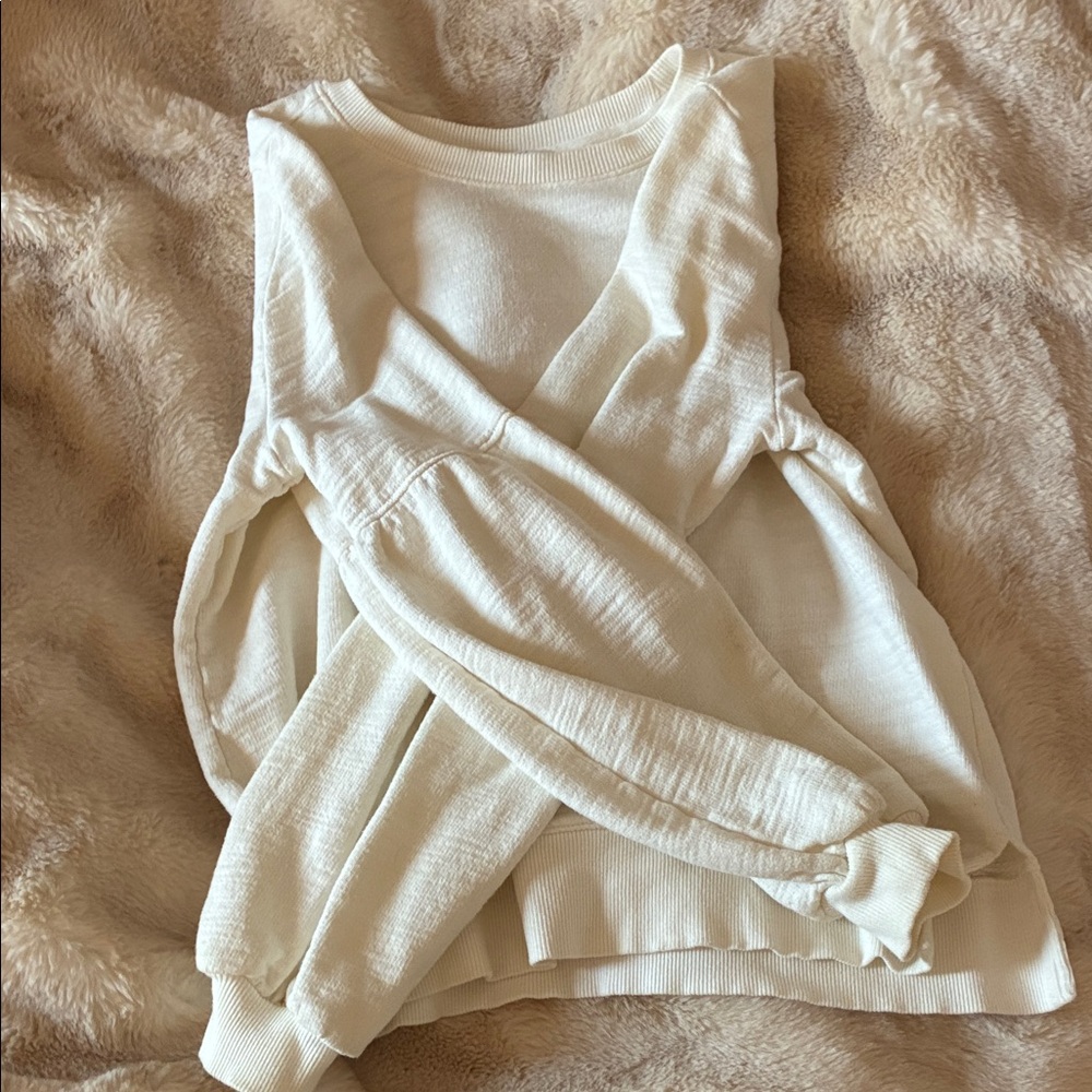 Time and Tru Cream Sweater Cardigan